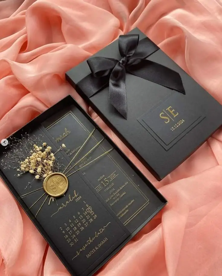 Half Flip Wedding Card